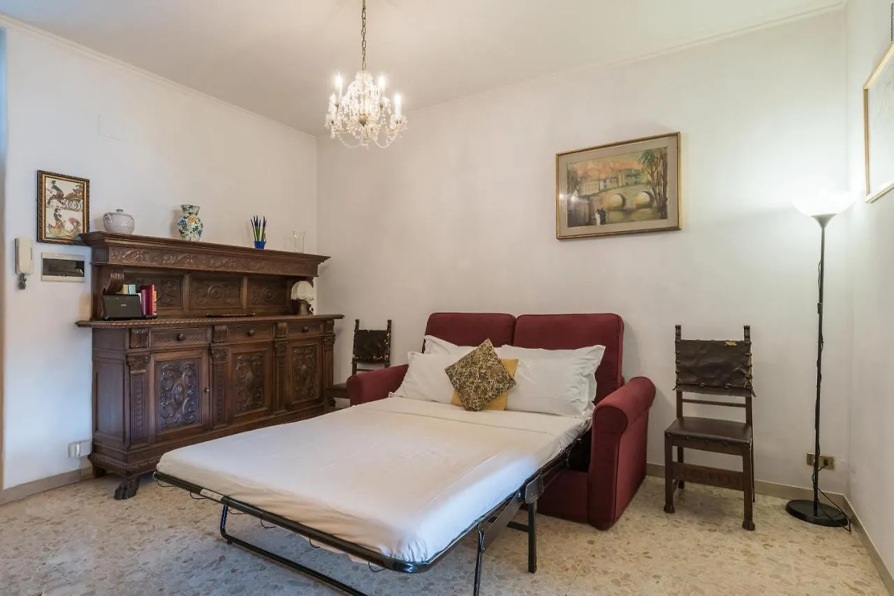 Warm Apt In Ancient Building In Vatican-P S Pietro 로마